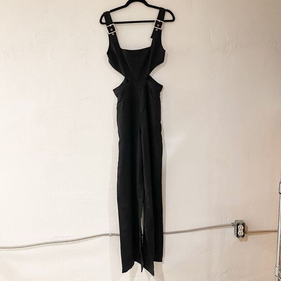 WeWoreWhat Revolve Cut Out Overall in Black Size 6 NWT - Picture 2 of 9